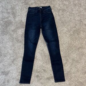 Abercrombie & Fitch Dark Blue Skinny Jeans